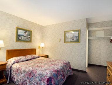Hotel Howard Johnson By Wyndham 2*